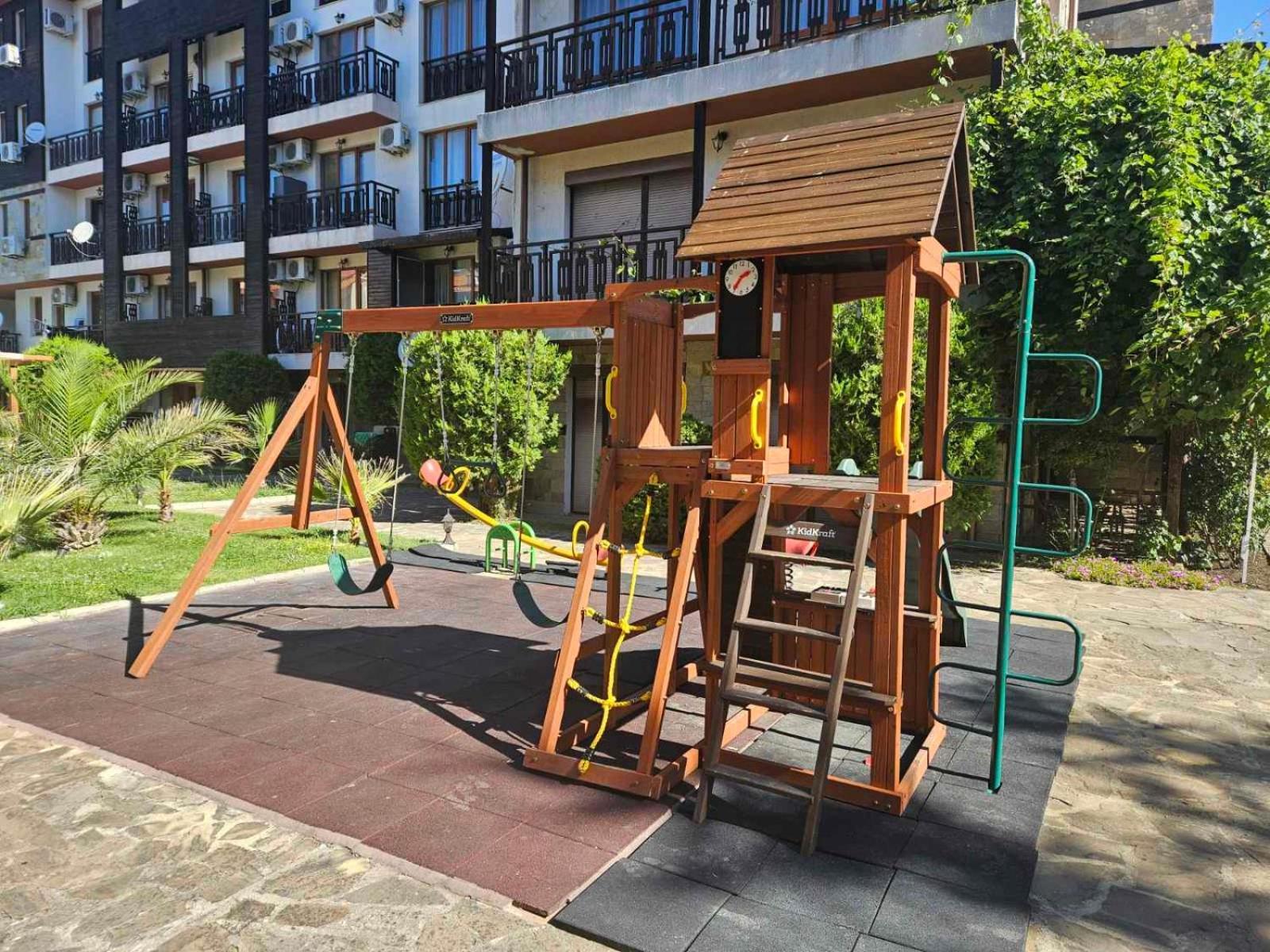 Appartement Апатаменти За Гости Sunshine И Glory à Sveti Vlas Extérieur photo